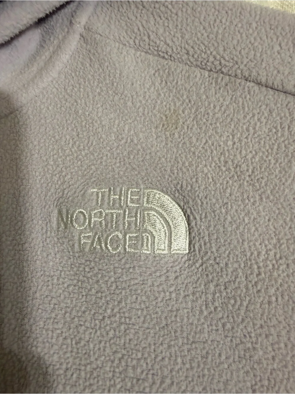The North Face girls Light Lavender Fleece Pullover
